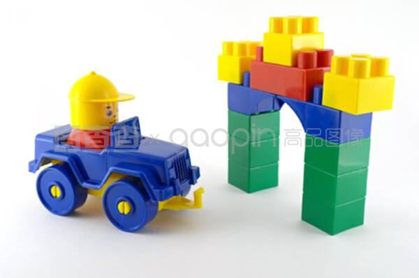藍色汽車.前置彩色玩具門的機械塑料玩具